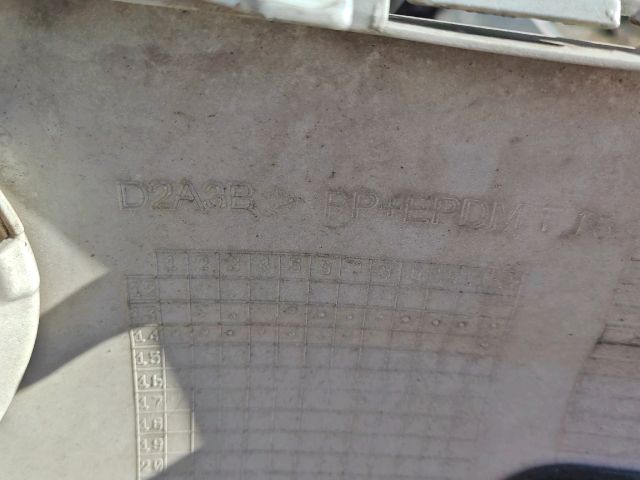 bontott FORD TRANSIT CONNECT Első Lökhárító Alsó (Műanyag)