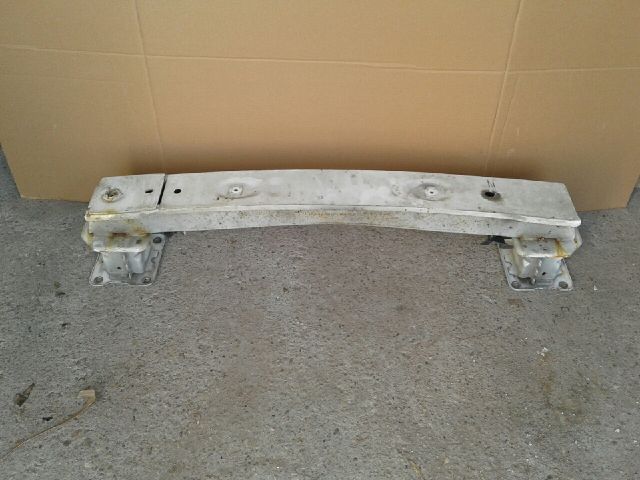 bontott FORD TRANSIT CONNECT Első Lökhárító Merevítő (Fém)