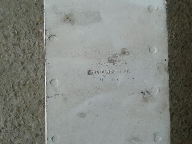 bontott FORD TRANSIT CONNECT Első Lökhárító Merevítő (Fém)