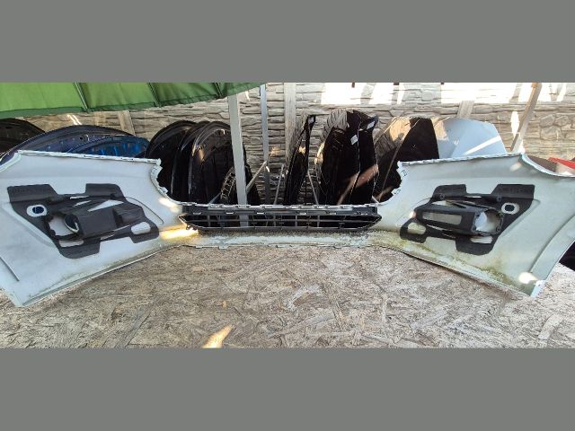 bontott FORD TRANSIT CONNECT Első Lökhárító (Üresen)