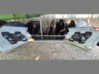 bontott FORD TRANSIT CONNECT Első Lökhárító (Üresen)