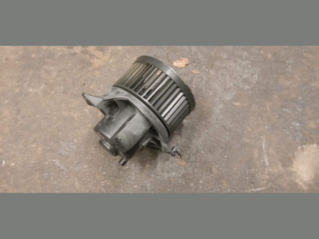 bontott FORD TRANSIT CONNECT Fűtőmotor (Klímás)