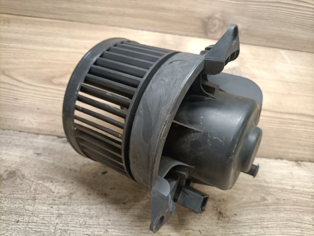 bontott FORD TRANSIT CONNECT Fűtőmotor (Klímás)