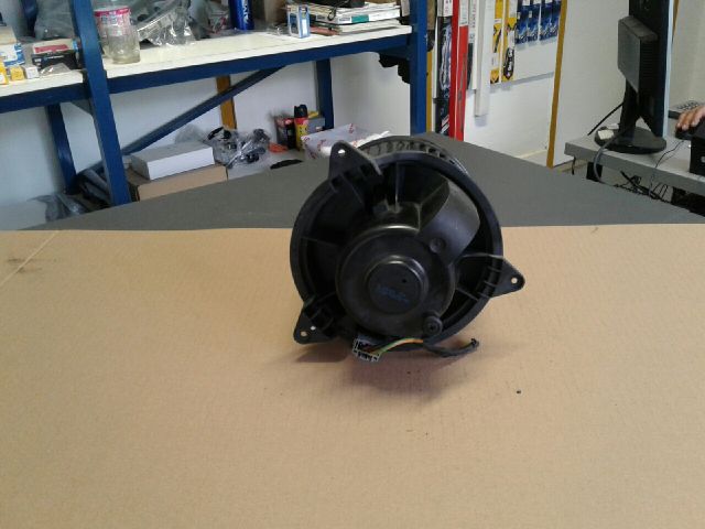 bontott FORD TRANSIT CONNECT Fűtőmotor (Klímás)