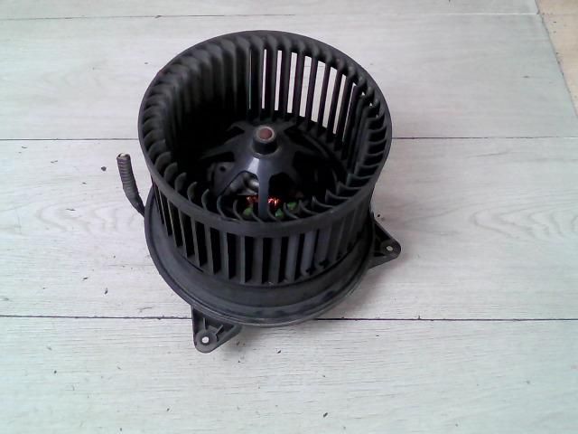 bontott FORD TRANSIT CONNECT Fűtőmotor (Nem klímás)