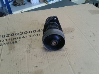 bontott FORD TRANSIT CONNECT Generátor Szíjtárcsa