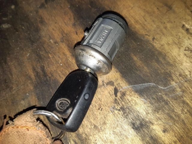 bontott FORD TRANSIT CONNECT Gyújtáskapcsoló Zárbetét