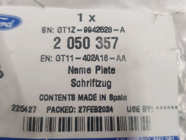 bontott FORD TRANSIT CONNECT Hátsó Embléma