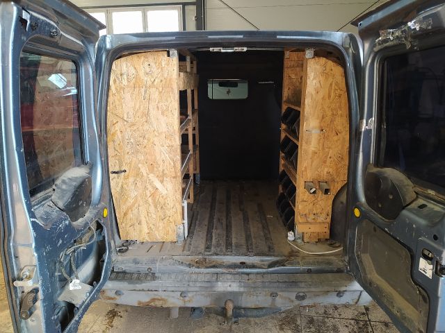 bontott FORD TRANSIT CONNECT Hátsó Embléma