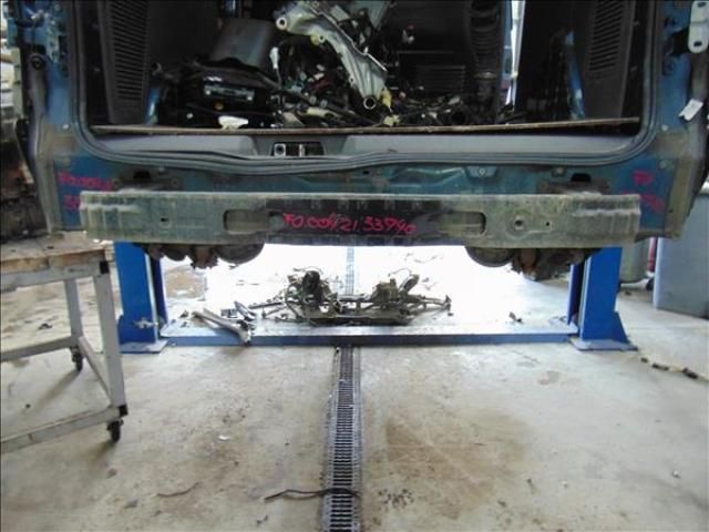 bontott FORD TRANSIT CONNECT Hátsó Lökhárító Merevítő (Fém)