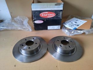 bontott FORD TRANSIT CONNECT Hátsó Pár Féktárcsa