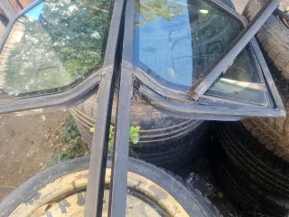 bontott FORD TRANSIT CONNECT Jobb A Oszlop Oldalablak Üveg