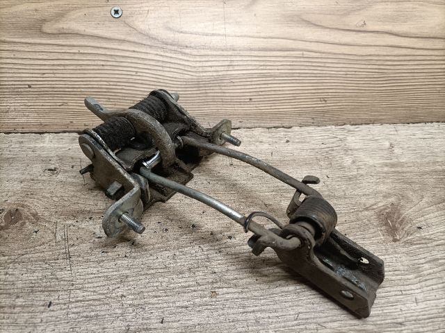 bontott FORD TRANSIT CONNECT Jobb Csomagtérajtó Ajtóhatároló