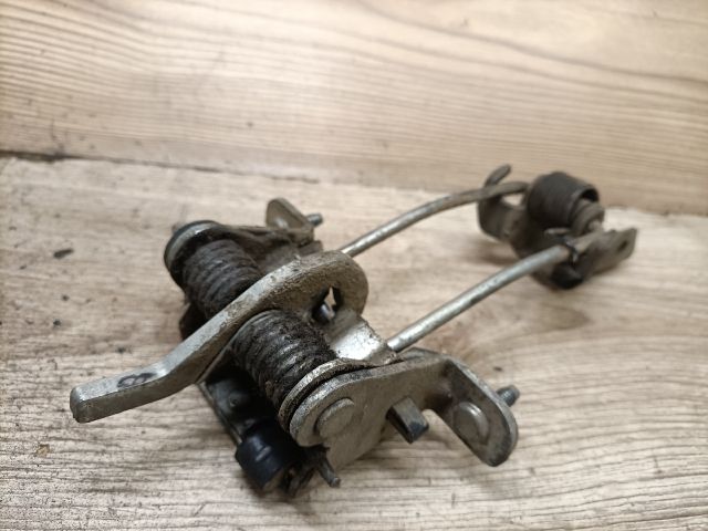 bontott FORD TRANSIT CONNECT Jobb Csomagtérajtó Ajtóhatároló