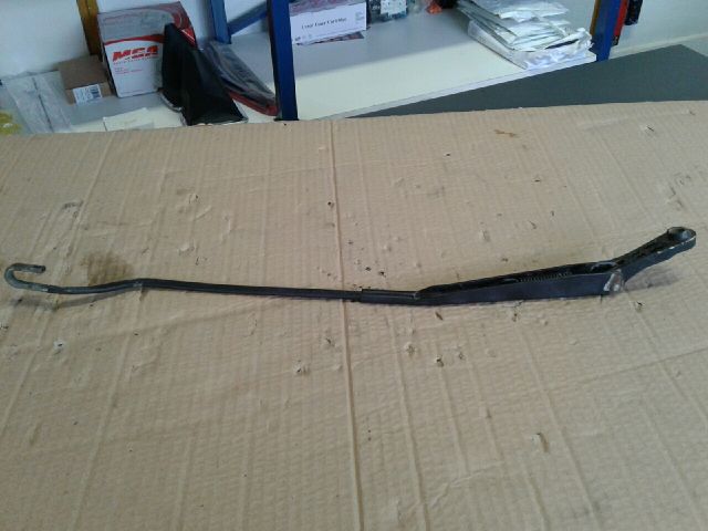 bontott FORD TRANSIT CONNECT Jobb első Ablaktörlő Kar