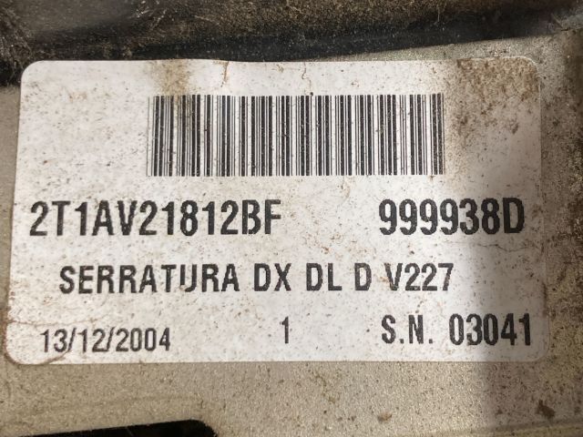 bontott FORD TRANSIT CONNECT Jobb első Ajtózár