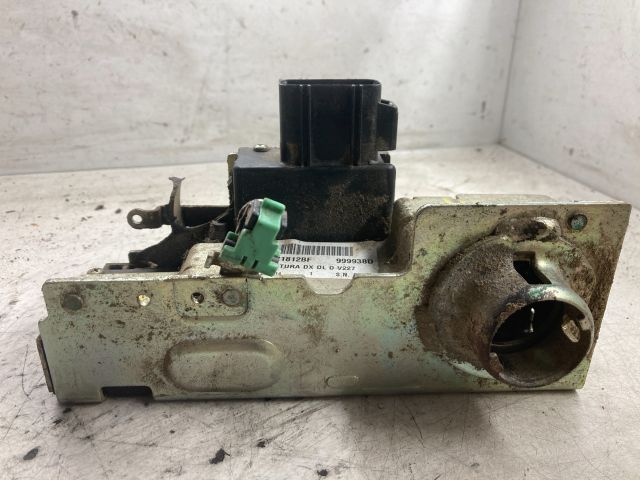 bontott FORD TRANSIT CONNECT Jobb első Ajtózár