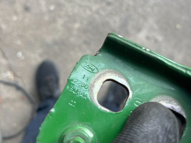 bontott FORD TRANSIT CONNECT Jobb első Alsó Zsanér