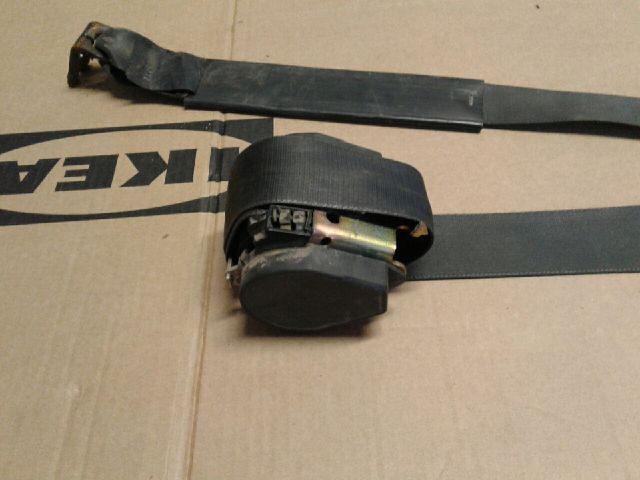 bontott FORD TRANSIT CONNECT Jobb első Biztonsági Öv