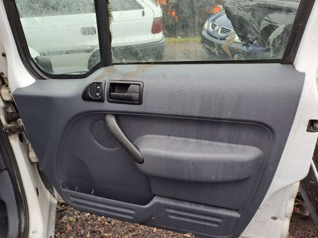 bontott FORD TRANSIT CONNECT Jobb első Fejtámla