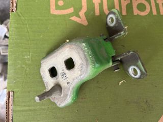 bontott FORD TRANSIT CONNECT Jobb első Felső Zsanér