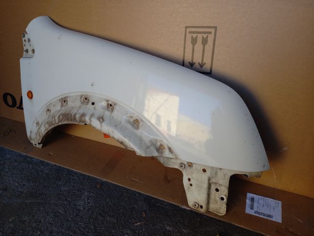 bontott FORD TRANSIT CONNECT Jobb első Sárvédő