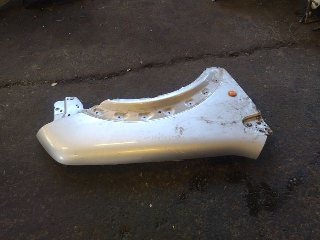 bontott FORD TRANSIT CONNECT Jobb első Sárvédő