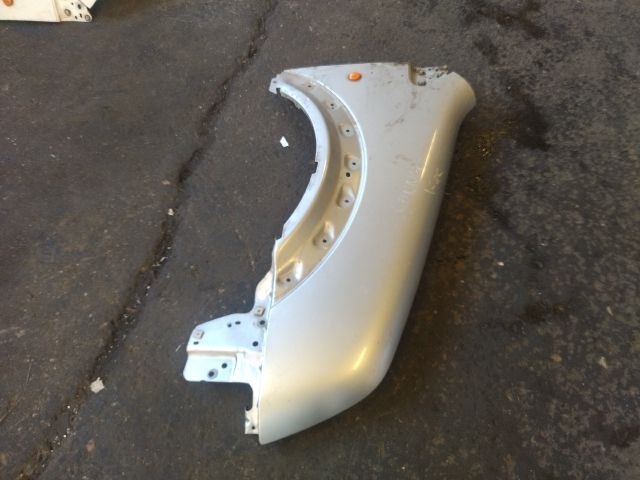 bontott FORD TRANSIT CONNECT Jobb első Sárvédő