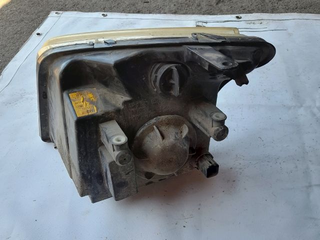 bontott FORD TRANSIT CONNECT Jobb Fényszóró