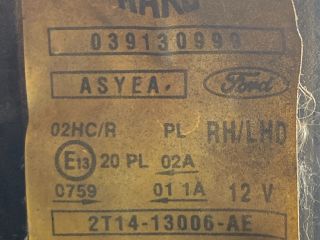 bontott FORD TRANSIT CONNECT Jobb Fényszóró