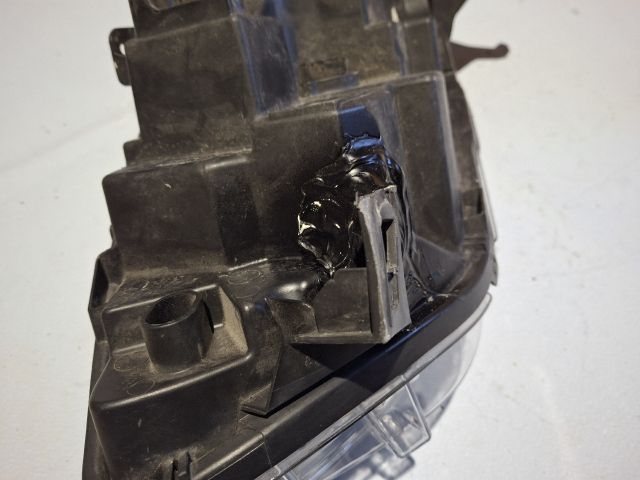 bontott FORD TRANSIT CONNECT Jobb Fényszóró