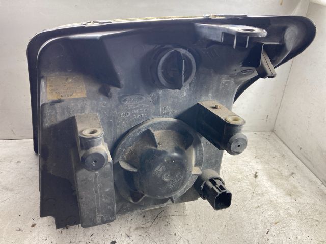 bontott FORD TRANSIT CONNECT Jobb Fényszóró