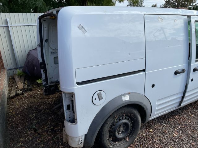 bontott FORD TRANSIT CONNECT Jobb hátsó Sárvédő