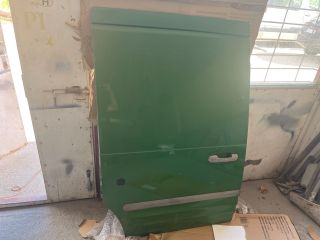 bontott FORD TRANSIT CONNECT Jobb Tolóajtó (Részeivel)