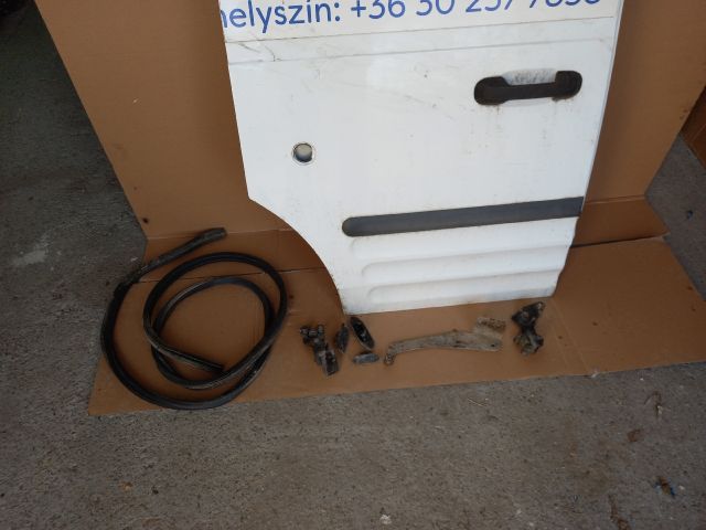 bontott FORD TRANSIT CONNECT Jobb Tolóajtó (Részeivel)