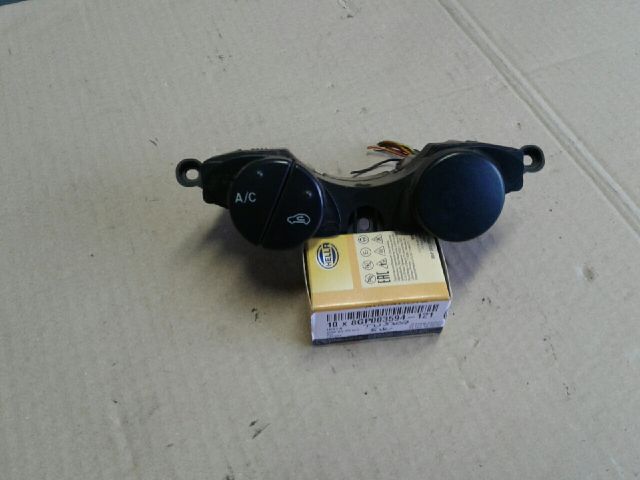 bontott FORD TRANSIT CONNECT Klíma Kapcsoló