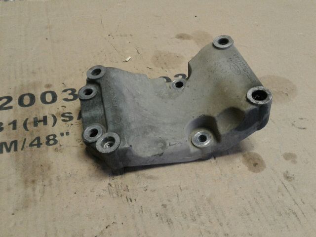 bontott FORD TRANSIT CONNECT Klímakompresszor Tartó Bak