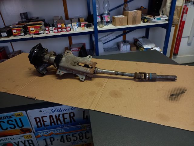 bontott FORD TRANSIT CONNECT Kormányoszlop Kormányzárral