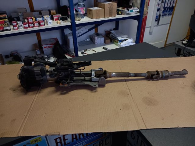 bontott FORD TRANSIT CONNECT Kormányoszlop Kormányzárral