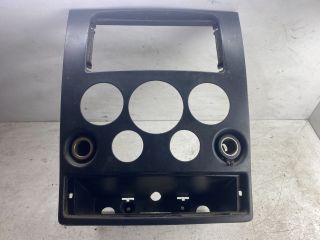 bontott FORD TRANSIT CONNECT Középkonzol Keret