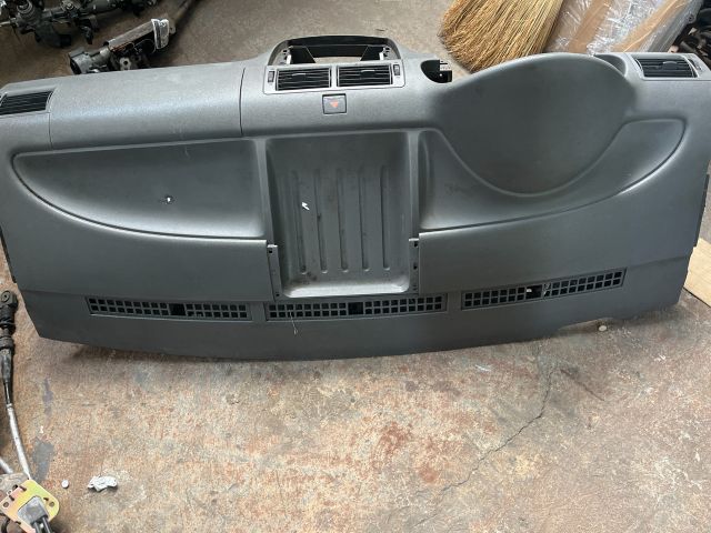 bontott FORD TRANSIT CONNECT Műszerfal Héj