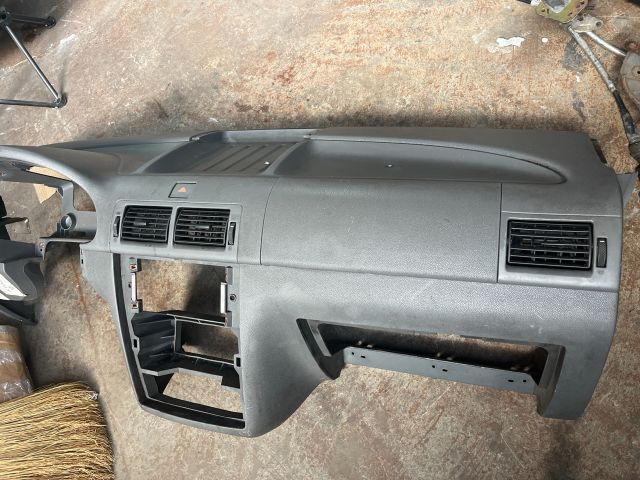 bontott FORD TRANSIT CONNECT Műszerfal Héj