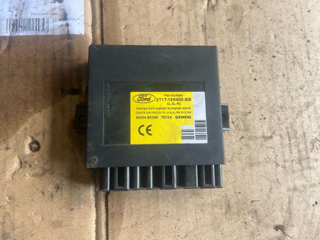 bontott FORD TRANSIT CONNECT Riasztó Központ