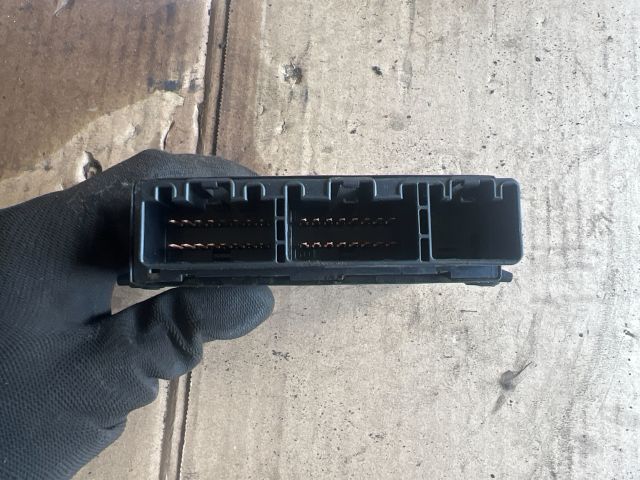 bontott FORD TRANSIT CONNECT Riasztó Központ