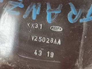 bontott FORD TRANSIT CONNECT Tolóajtó Sín Görgő