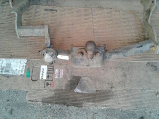 bontott FORD TRANSIT CONNECT Vonóhorog