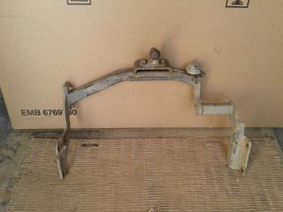 bontott FORD TRANSIT CONNECT Vonóhorog