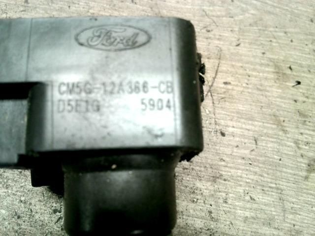 bontott FORD TRANSIT COURIER Gyújtótrafó