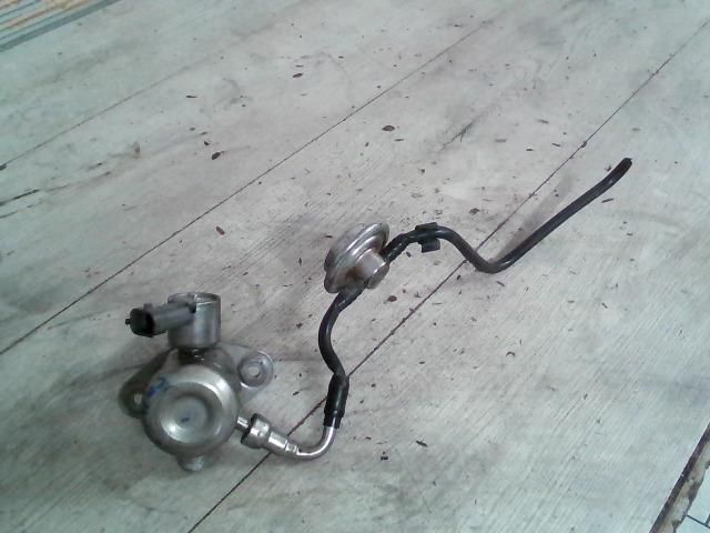 bontott FORD TRANSIT COURIER Nagynyomású Szivattyú