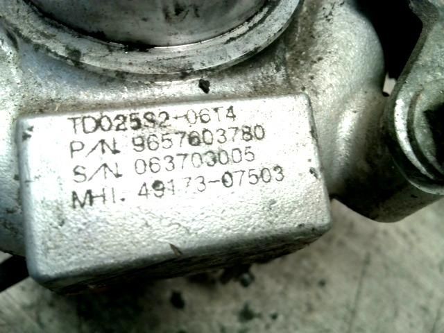 bontott FORD TRANSIT COURIER Turbó